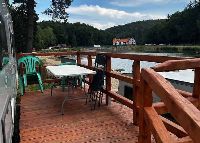 Czarci Jar Campsite Swiebodzice