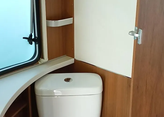 Campsite Czarci Jar Swiebodzice